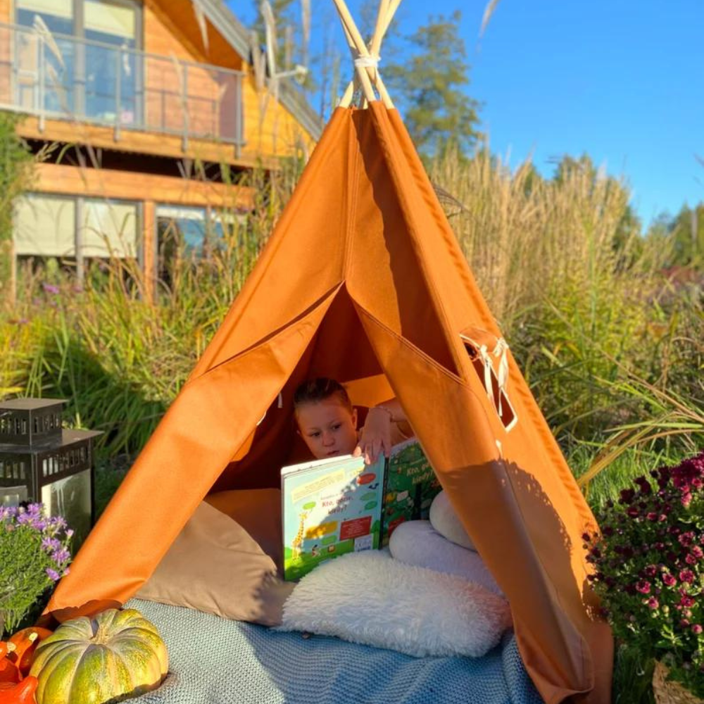 tipi exterieur orange